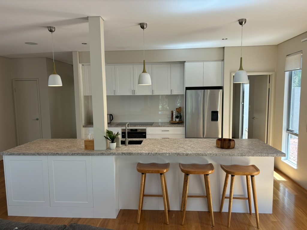 Dunsborough Hills Kitchen Renovation | Custom Kitchen With Oversized Island