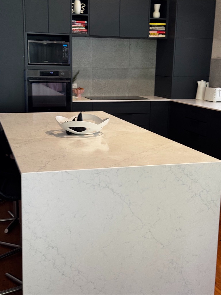 Cowaramup Kitchen Renovation | Modern Black Kitchen With Silkwhisper Benchtops, photo 2