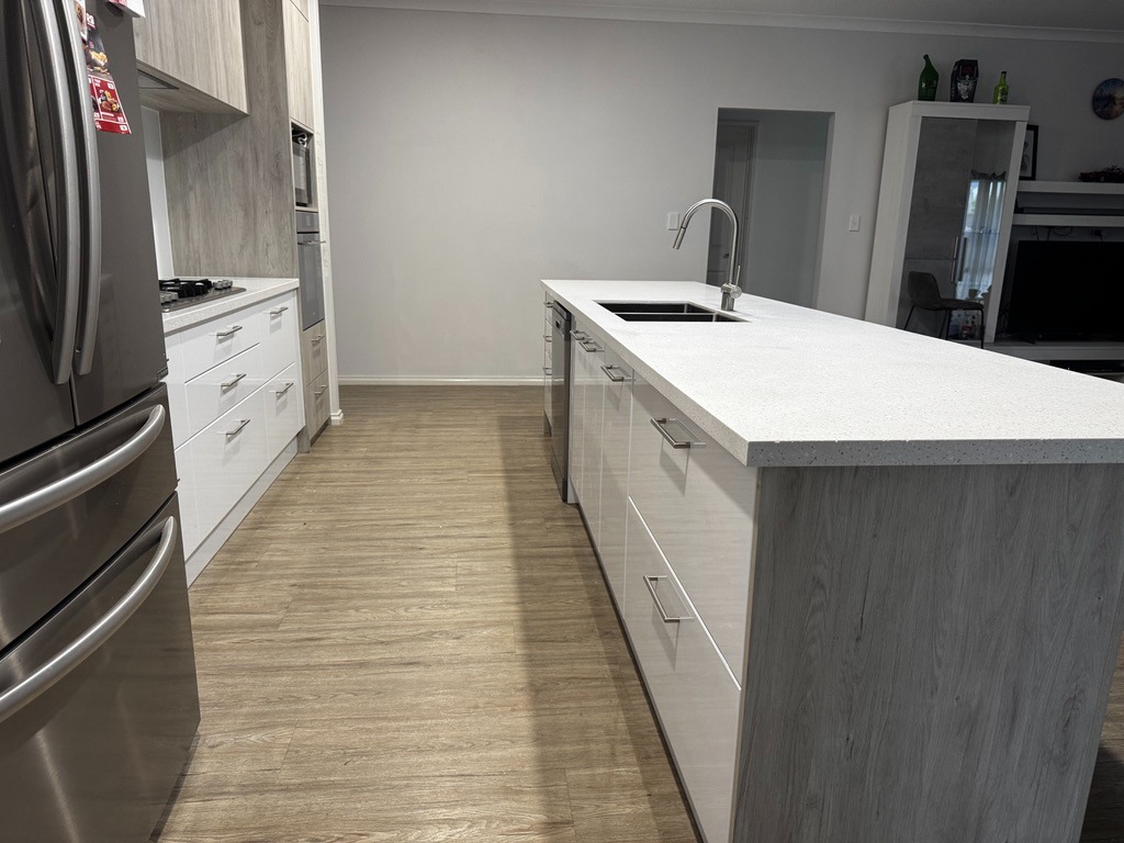 Modern Kitchen Renovation Geographe WA | Floor to Ceiling Cabinets, photo 7