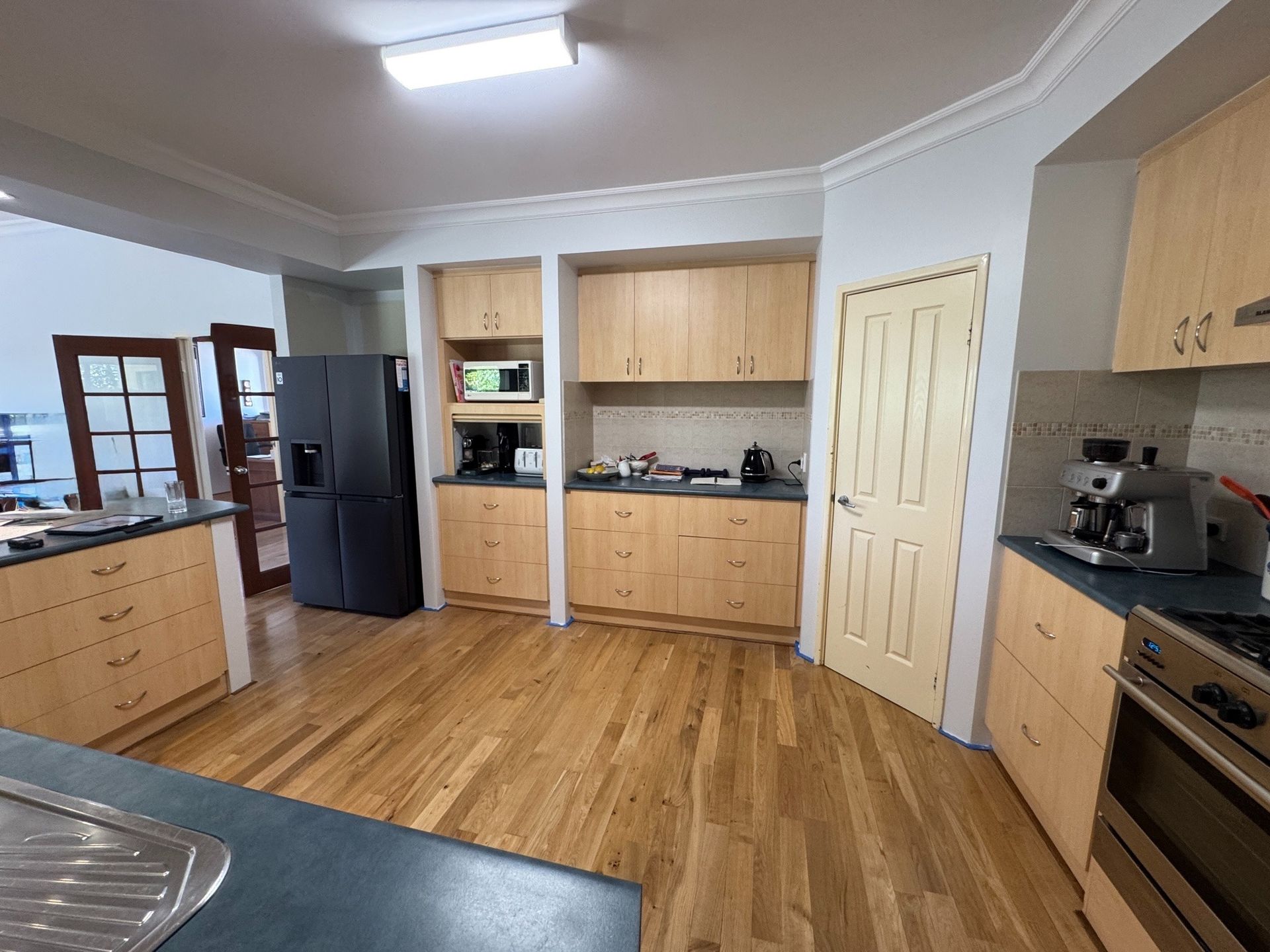 Geographe Kitchen Renovation | Modern Kitchen with SilkSurface Silk Whisper, photo 2